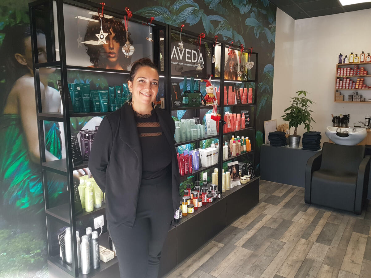 19-12-23 : Julie TORRENT, gérante du salon de coiffure Hairlook à Lézignan-Corbières